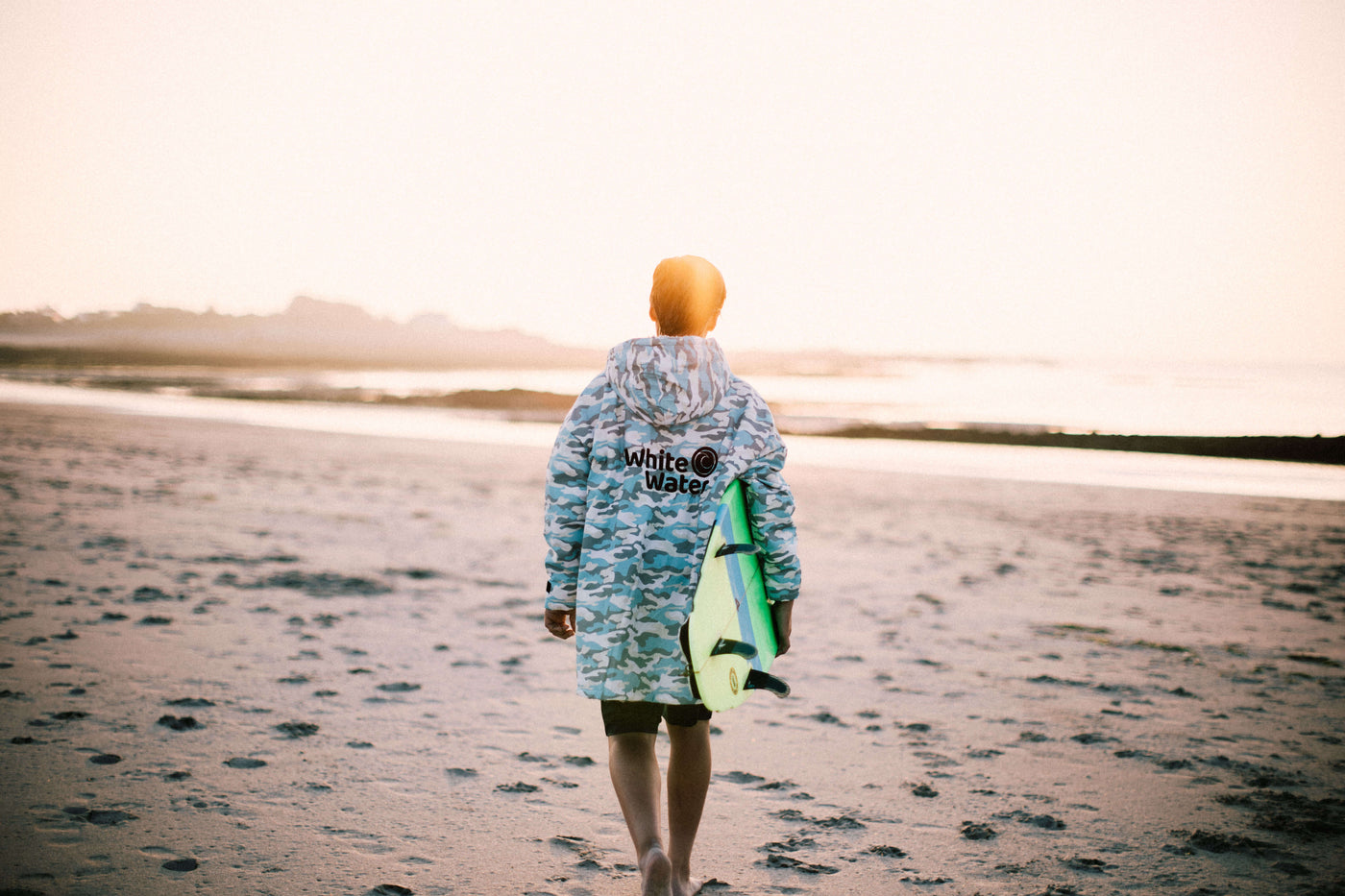 Beight Outdoor Robe White Water | Life Changing Outdoor Robes